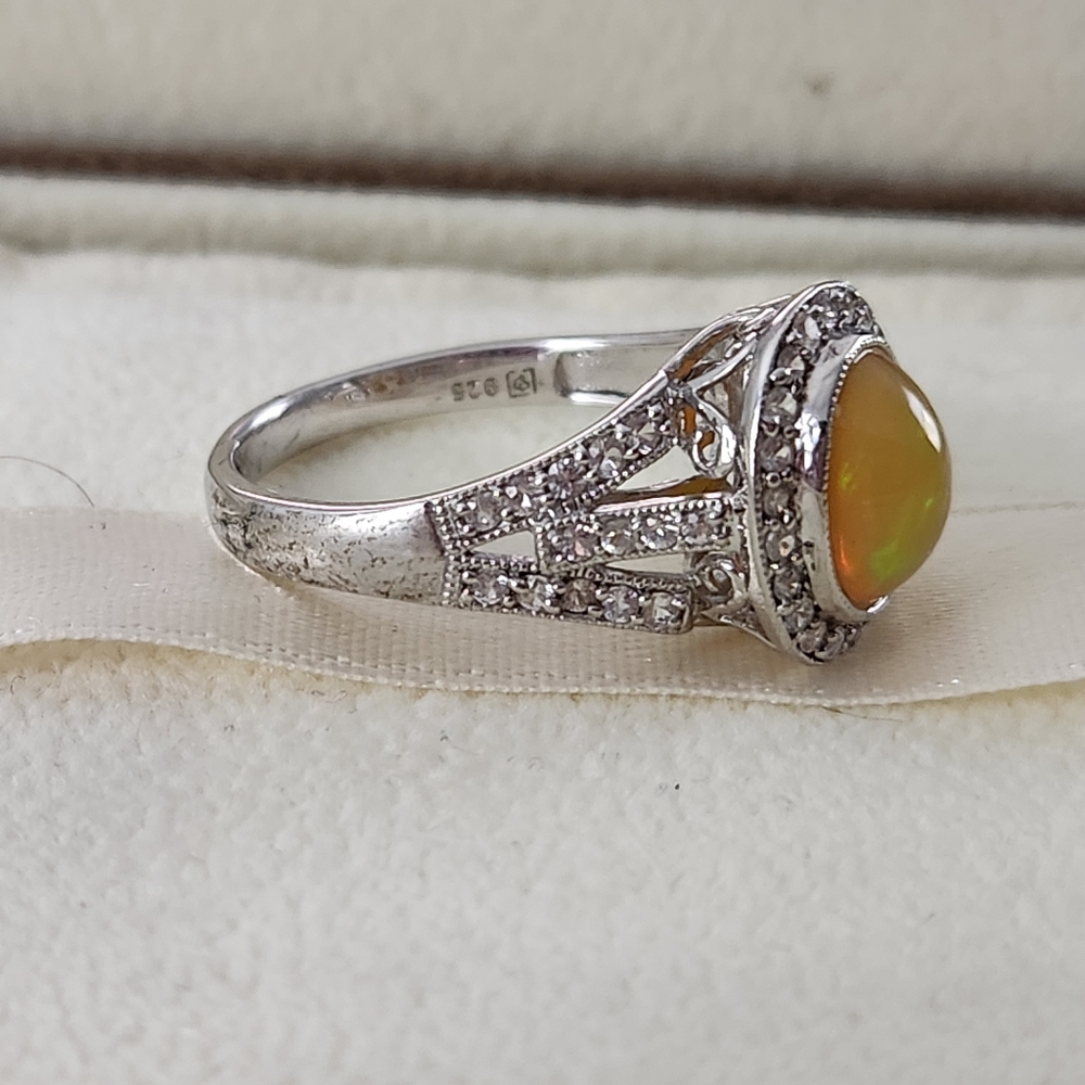 Ethiopian Opal and Zircon Ring - Picture 6 of 10